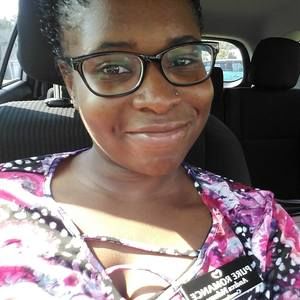 Meet your Posher, Andrea